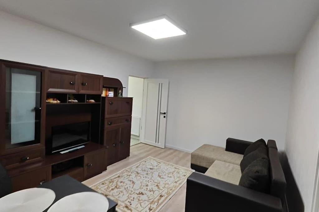 Apartament In Buzau Exterior foto