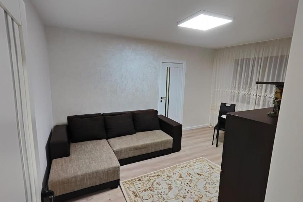 Apartament In Buzau Exterior foto